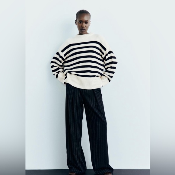 Zara Stripe Sweater - Picture 1 of 5